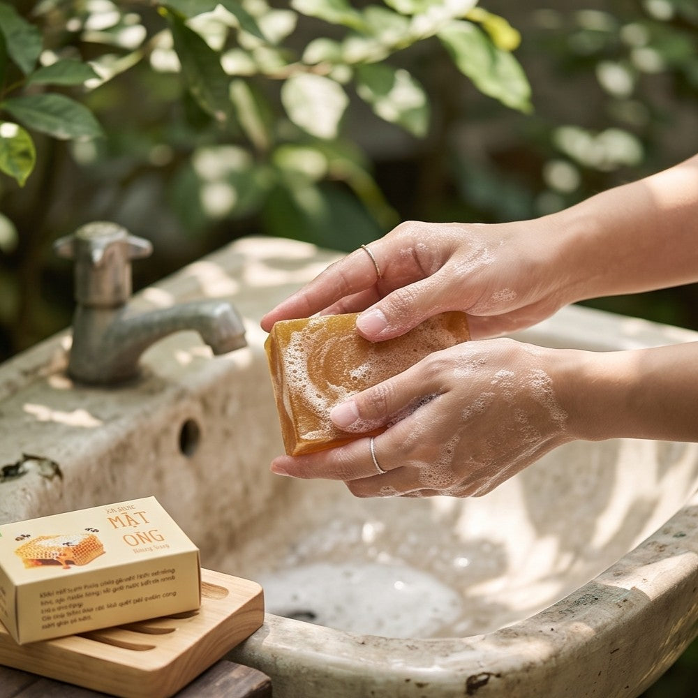Sinh Duoc Nature Honey Herbal Soap 天然蜂蜜草本手工皂